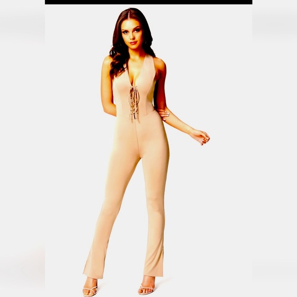 Bebe Lace up jumpsuit size small - Picture 3 of 8